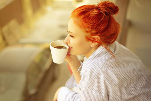 کاری که بعد از بیدارشدن از خواب نباید انجام دهید